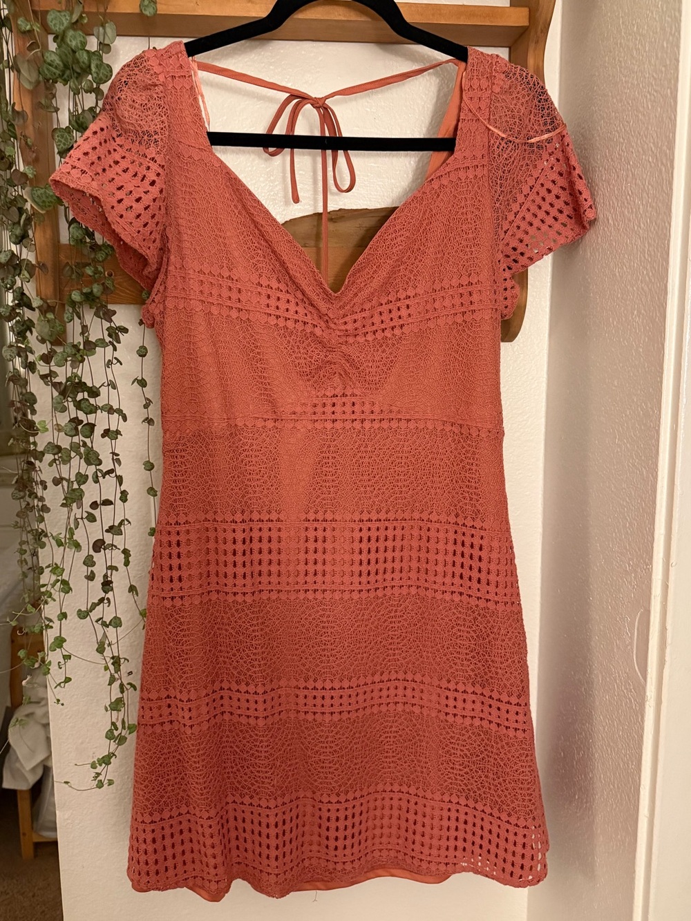 EUC Francesca's Collections Crochet V-Neck Open Back Mini Dress in Coral